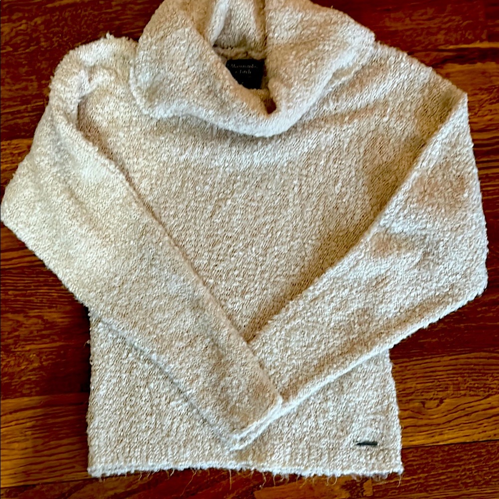 Abercrombie & Fitch Soft Cream Cowl Neck Sweater